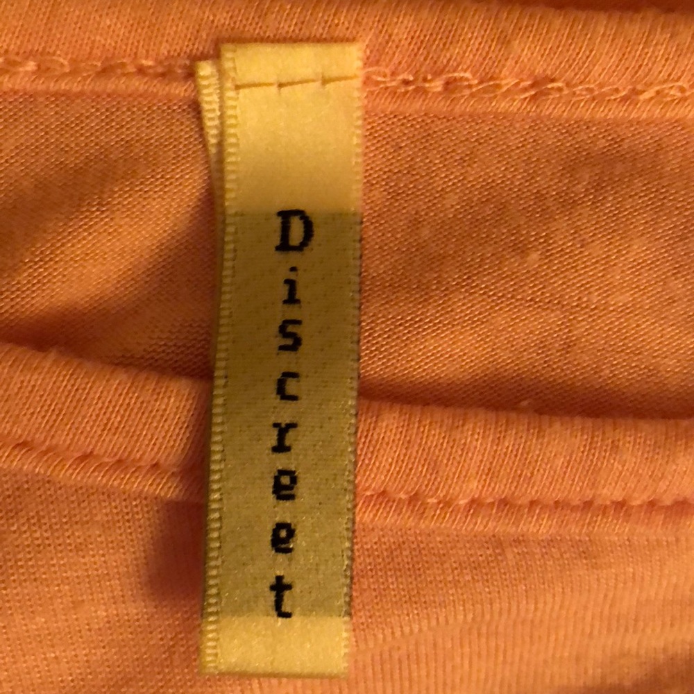 Pink ruffle tee - Picture 5 of 6